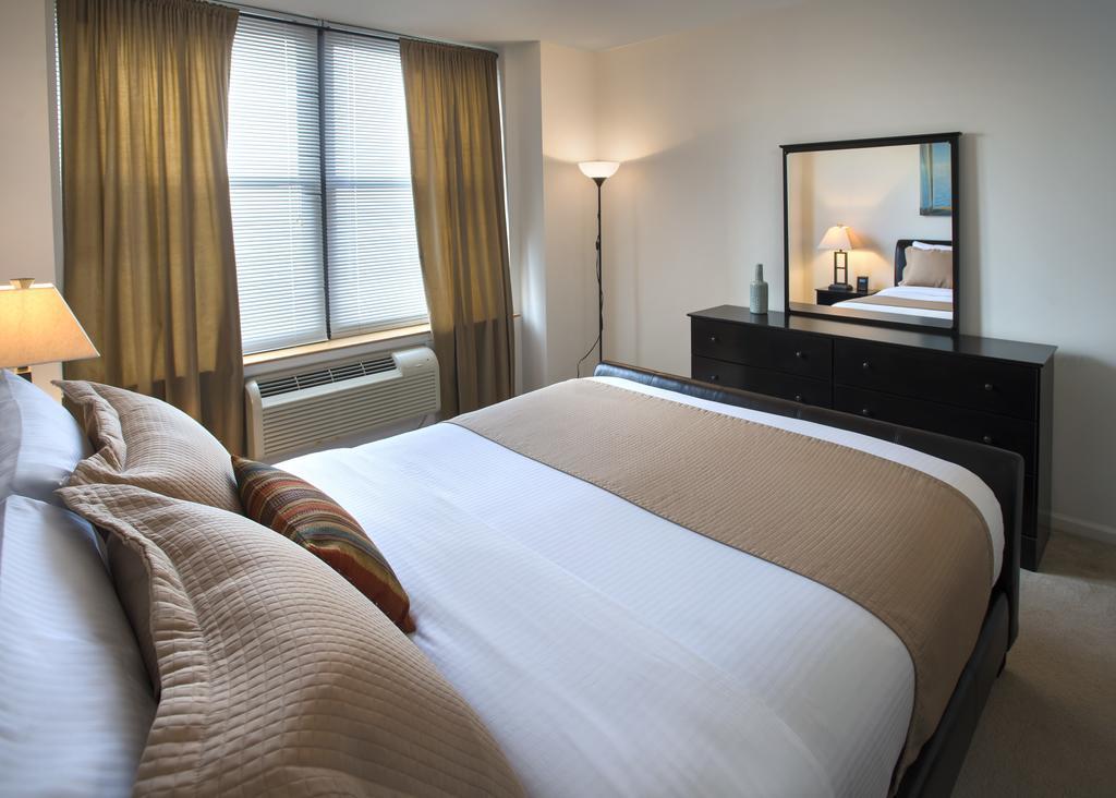 Grove Pointe - A Premier Furnished Apartment Jersey City Buitenkant foto