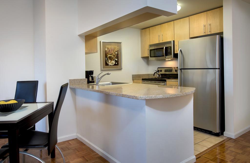 Grove Pointe - A Premier Furnished Apartment Jersey City Buitenkant foto